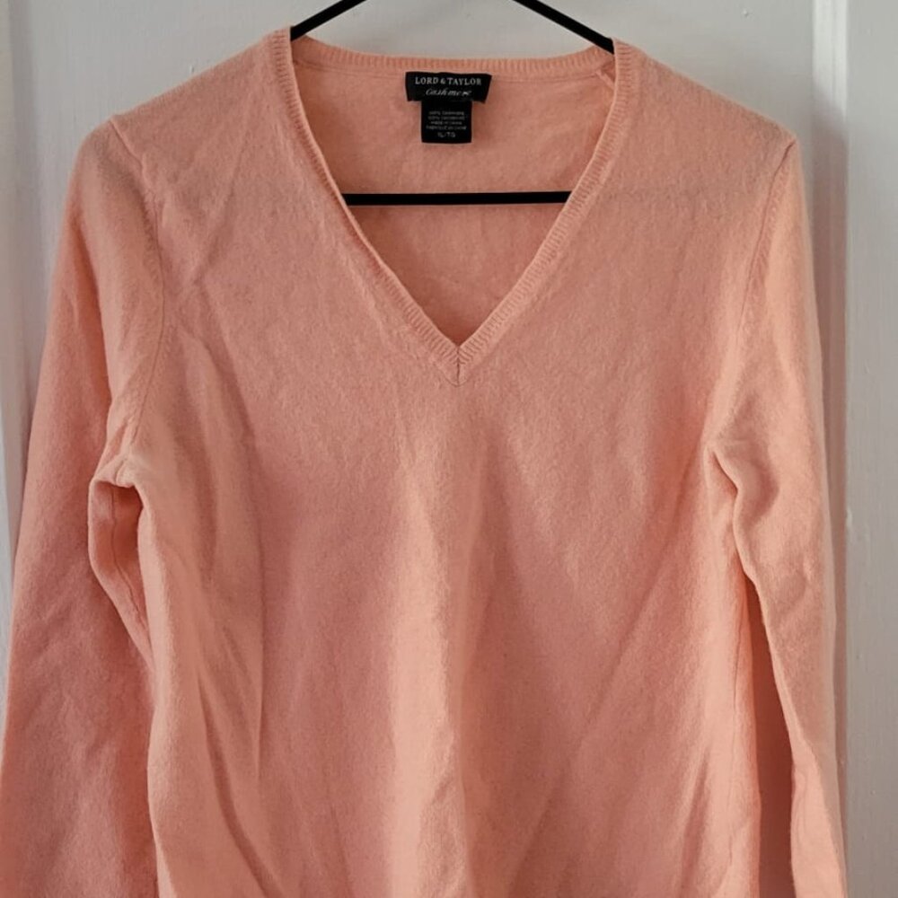Pink Cashmere Long-sleeved Blouse